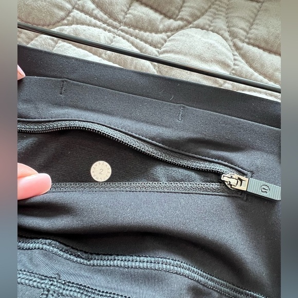 Lululemon Leggings - Picture 12 of 16